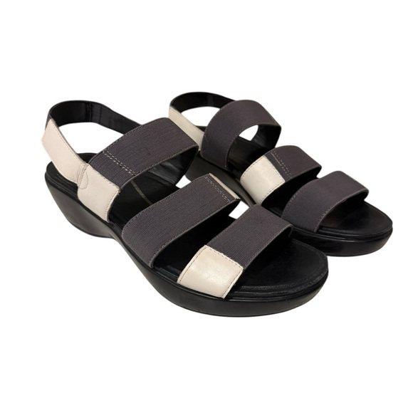 Sandals Diandra Grey/White Women's sandle soft and cozy.in great conditions - Picture 1 of 12